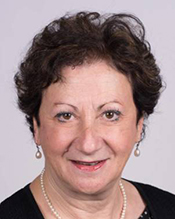 headshot-101917-400×378